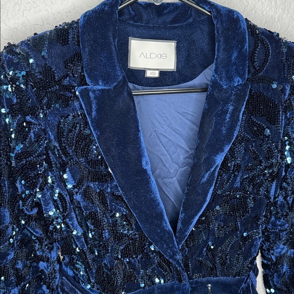 NEW Alexis Pamina Sequin Velvet Romper Midnight Blue XS New Years Going Out Glam - Picture 11 of 16